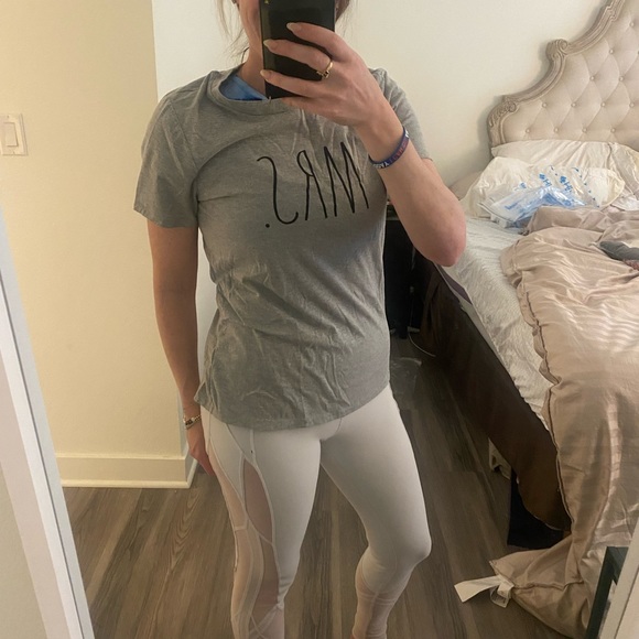 NWOT Rae Dunn Mrs. T shirt - Picture 4 of 4